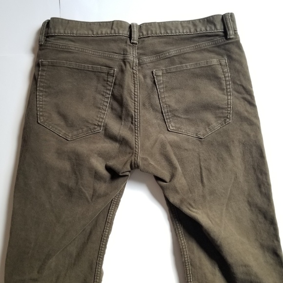 Banana Republic | Traveler Chino Pants Olive Green - Picture 5 of 6